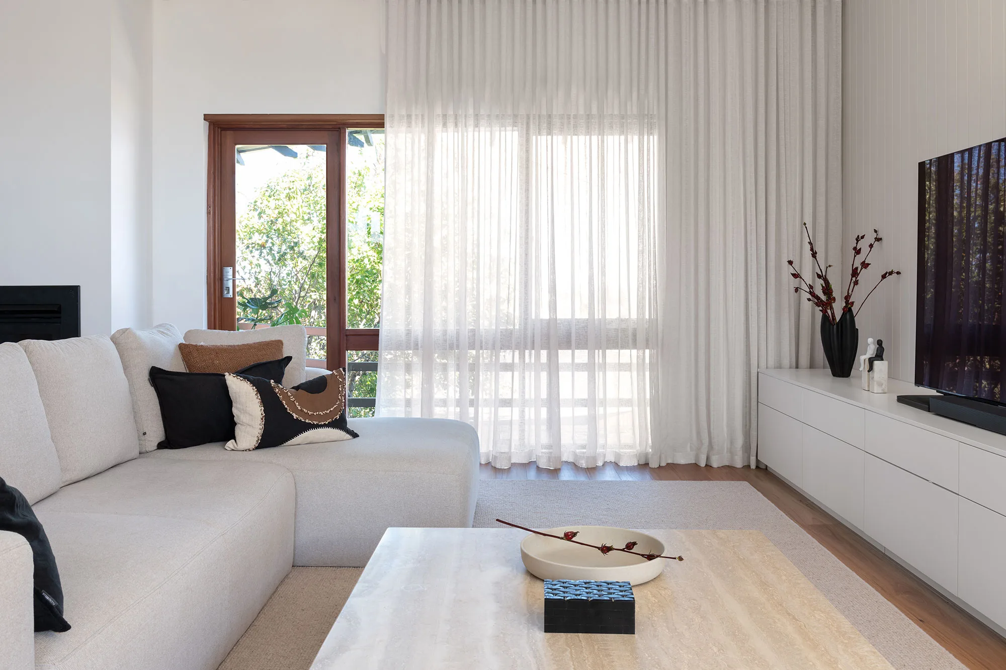 City Beach home — interior detail